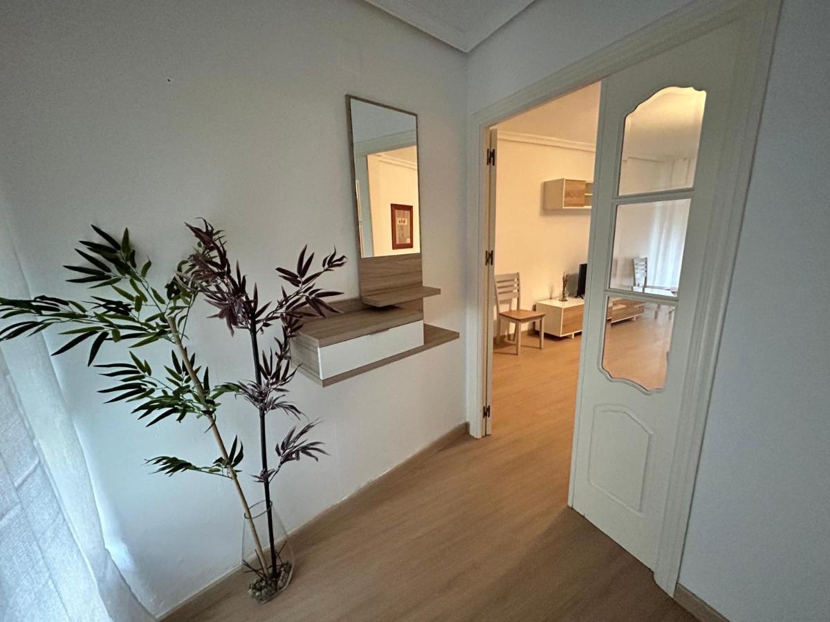 Apartamento Plaza Santa Lucia Renovado Febrero 2025 إشبيلية المظهر الخارجي الصورة